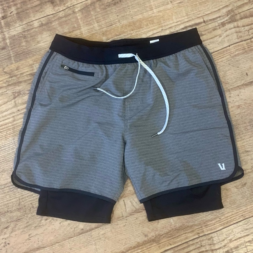 VUORI /Stockton shorts